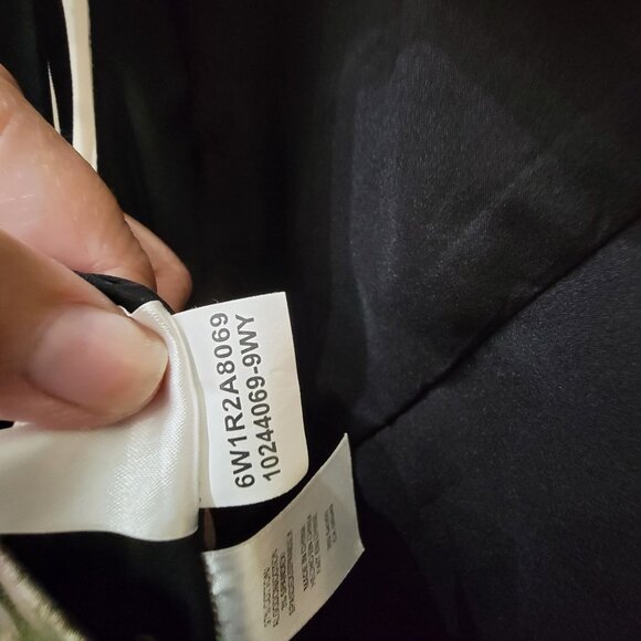 Nine West Black & Ivory Floral Print Dress Asymmetrical Neckline Size 14 - Picture 5 of 5